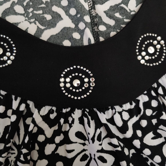 Tunic blouse.  SIZE L - Picture 1 of 12